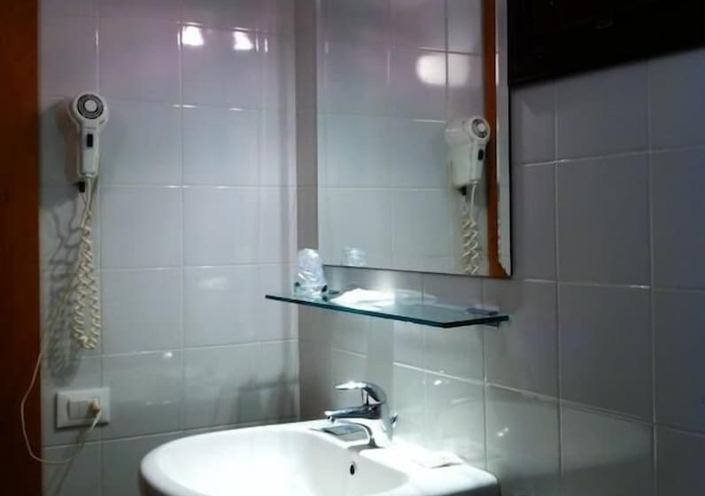 חדר סטנדרט, Due Mori