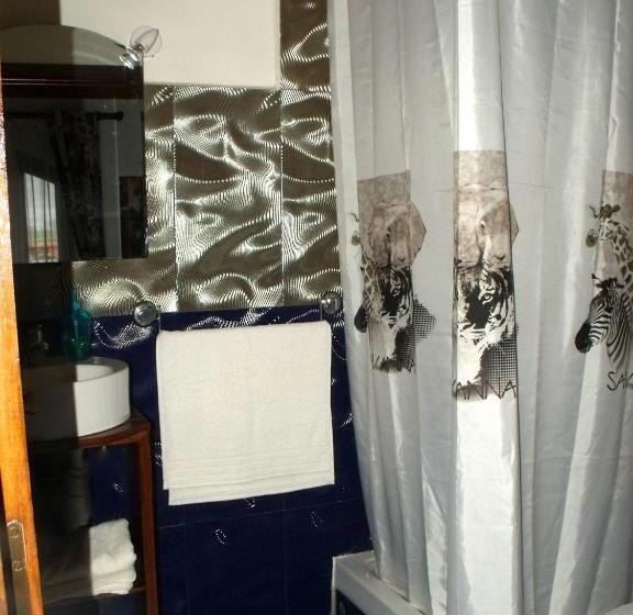 اتاق استاندارد با چشم‌انداز باغ, Iarimbato