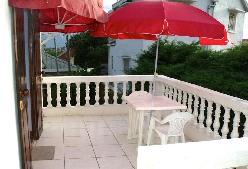 اتاق لوکس, Iarimbato