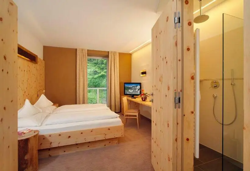 Standard-huone, Madatsch