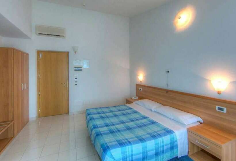 标准三人间, Mizar