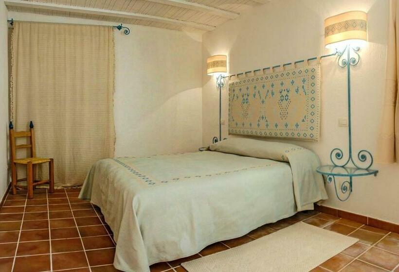 Mini Suite, Omu Axiu