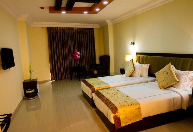 اتاق استاندارد یک نفره, Queen Plaza