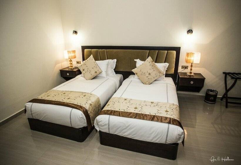 اتاق استاندارد, Queen Plaza