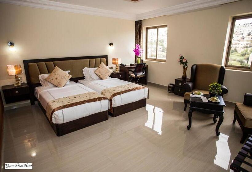 اتاق سوپریور, Queen Plaza