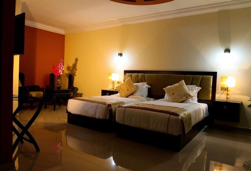 اتاق استاندارد, Queen Plaza
