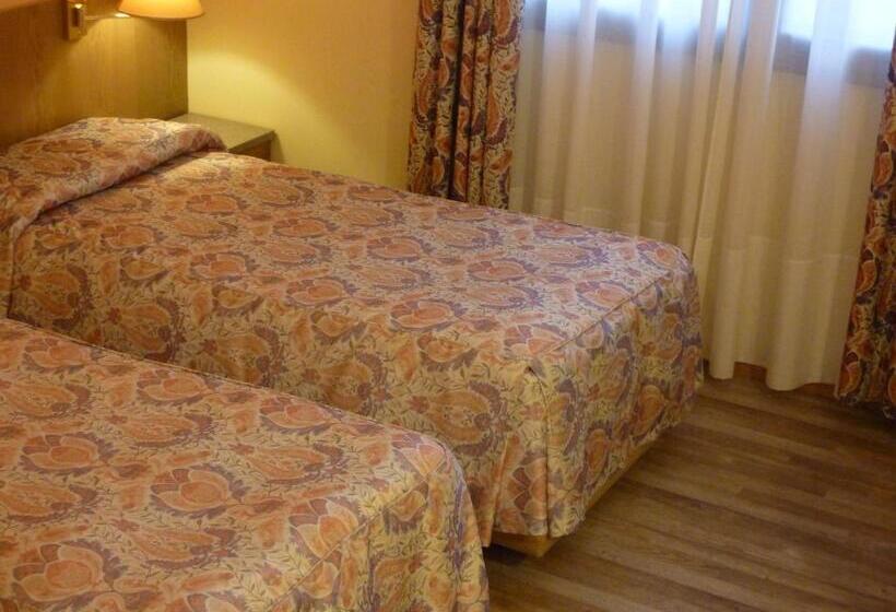 חדר סטנדרט, Raffaello Venice