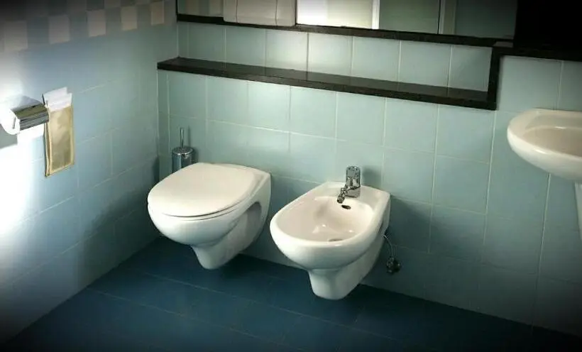 Standard Kolmen Hengen Huone, Raffaello Venice