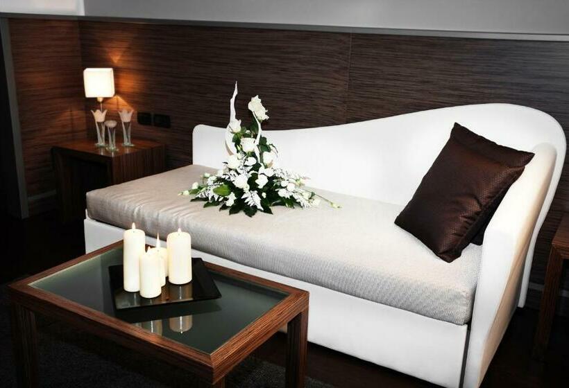 스위트, Ristorante Giada