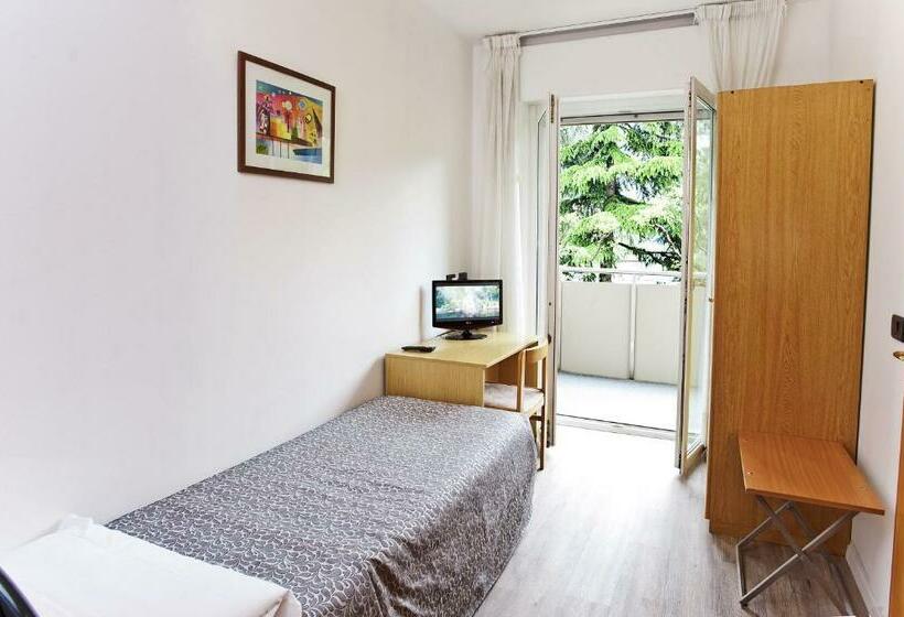 スタンダードシングルルーム, Rubino