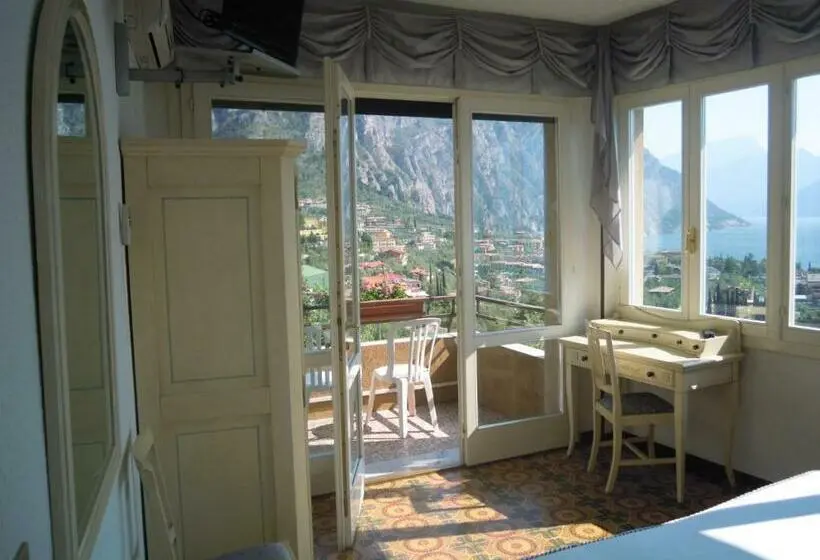 اتاق خانوادگی, Villa Margherita