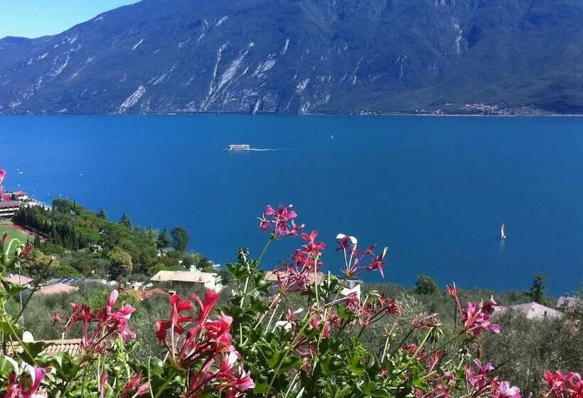اتاق خانوادگی, Villa Margherita