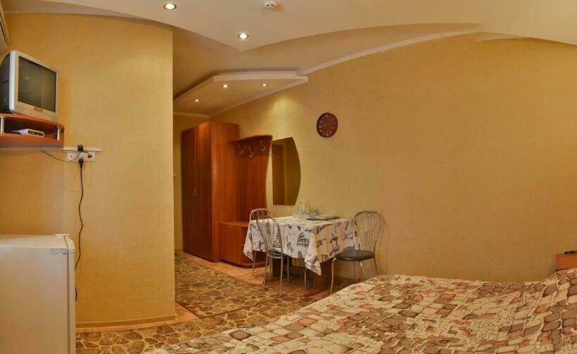 اتاق استاندارد, Vvp Club