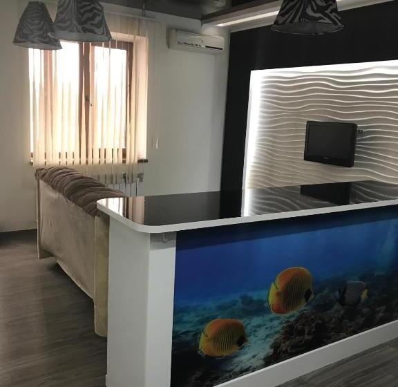 سوییت جونیور, Vvp Club