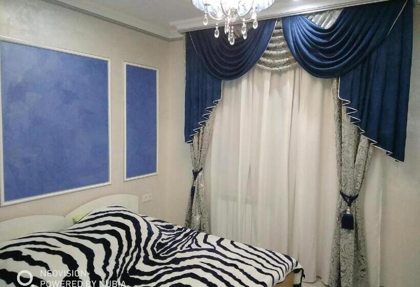 سوییت جونیور, Vvp Club