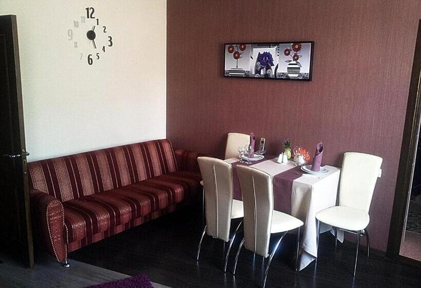 اتاق سوپریور, Vvp Club