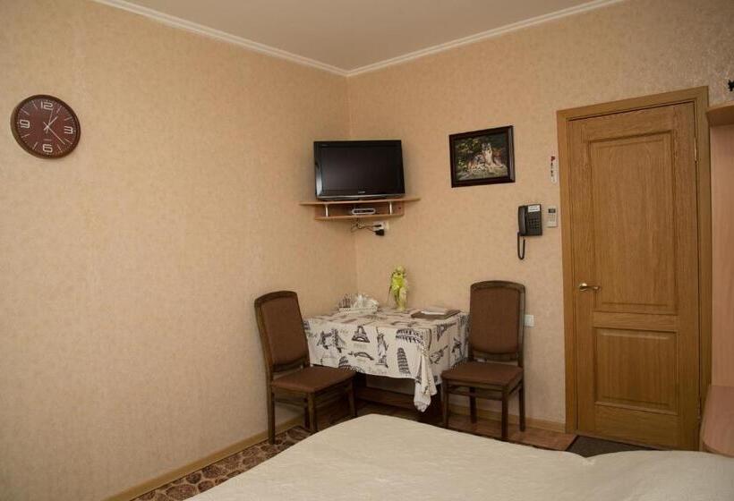 اتاق راحتی, Vvp Club