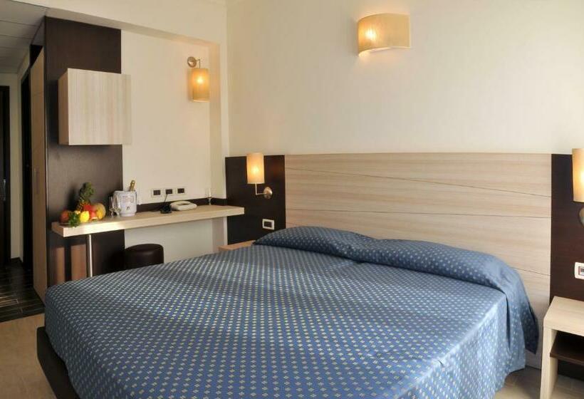 اتاق استاندارد سه نفره, Morcavallo Hotel & Wellness