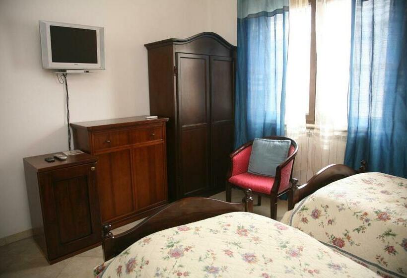 غرفة قياسية سرير كينج, Residence Angelica
