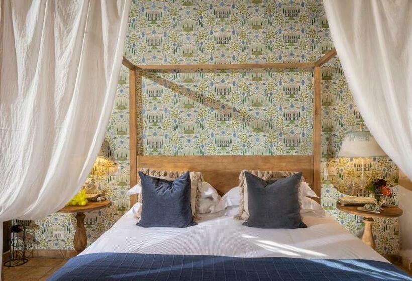 اتاق استاندارد, Relais Ortaglia