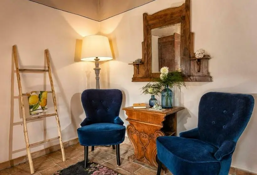 اتاق استاندارد, Relais Ortaglia