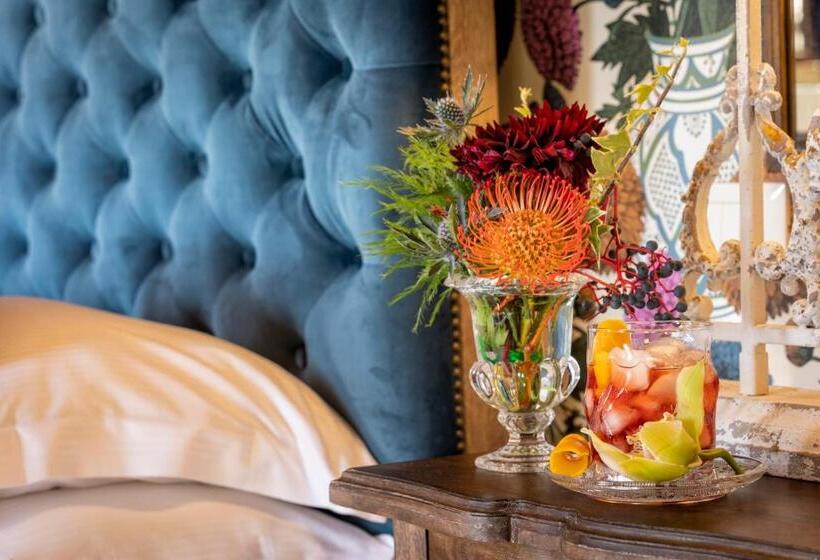 سوییت جونیور با بالکن, Relais Ortaglia