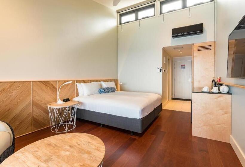 استودیوی لوکس, Scenic Matavai Resort Niue