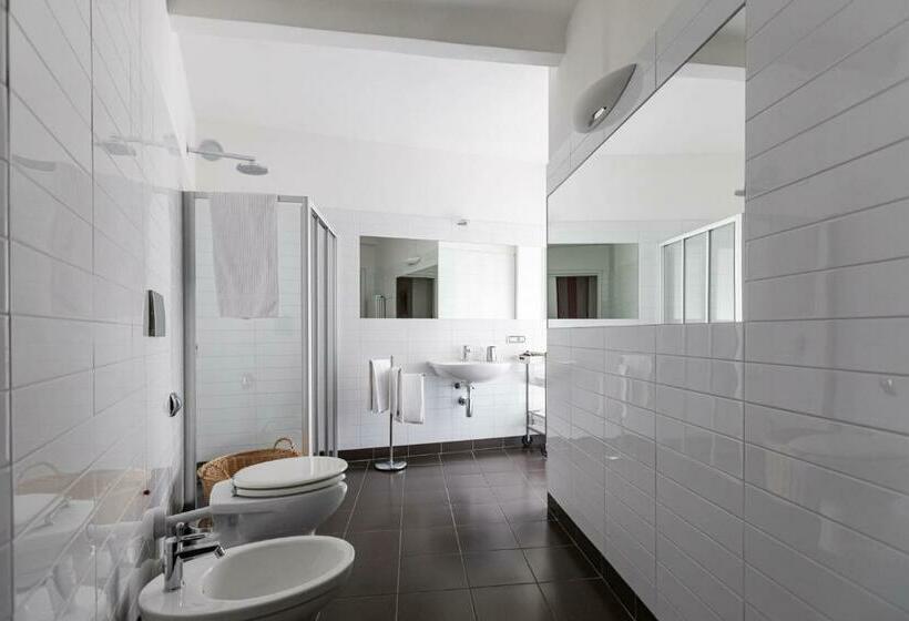 Апартаменты 1 Спальня, Stresa Residence