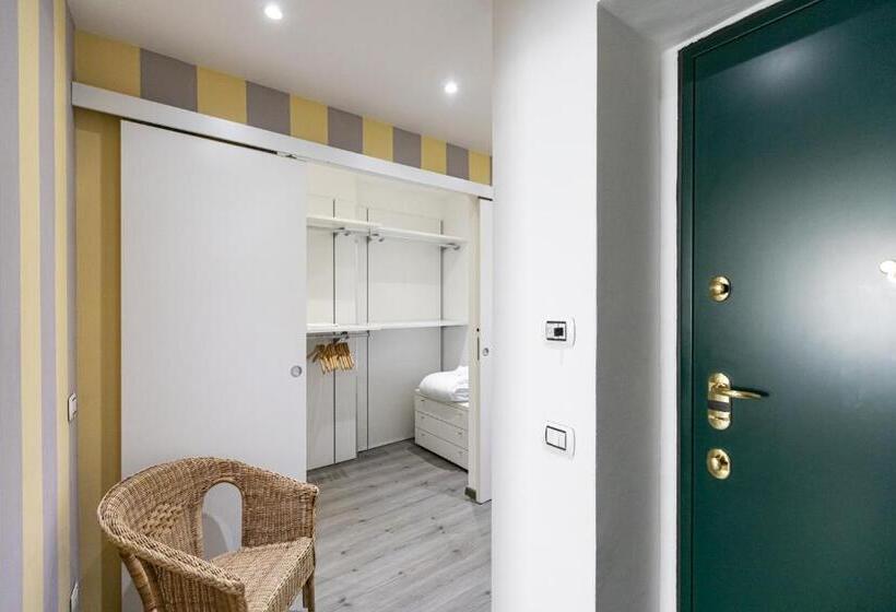 Апартаменты 1 Спальня, Stresa Residence