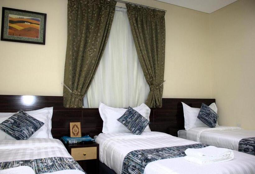 Номер Стандарт Трехместный, Loulouat Al Anood Hotel Makkah Free Shuttle Service