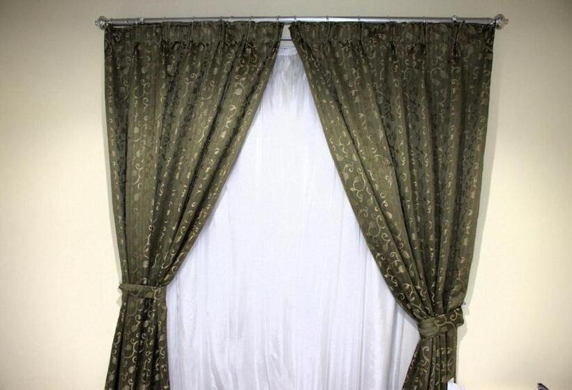 Номер Стандарт, Loulouat Al Anood Hotel Makkah Free Shuttle Service