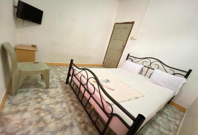 اتاق استاندارد, Oyo 93781 Hotel California 2