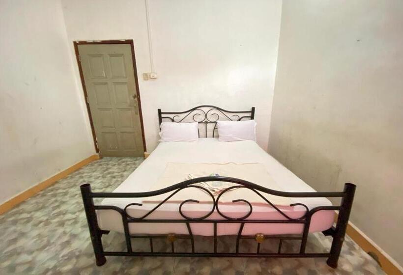 اتاق استاندارد, Oyo 93781 Hotel California 2