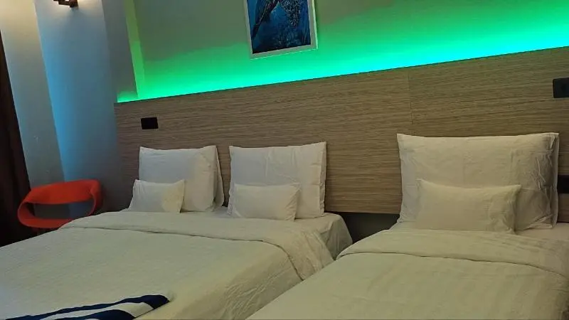 اتاق لوکس سه تخته, Madi Grand Maldives