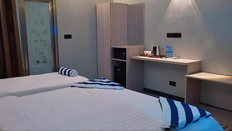 اتاق لوکس سه تخته, Madi Grand Maldives