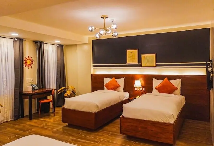 Perhehuone, Unwnd Boutique Hotel Camiguin