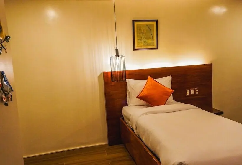 Perhehuone, Unwnd Boutique Hotel Camiguin