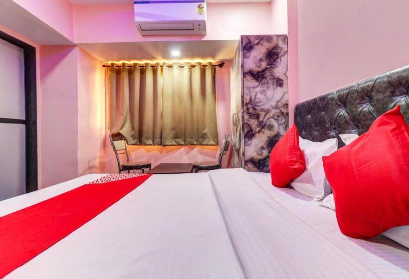 Pokój Deluxe Trzyosobowy, Kirtiraj Lodging And Boarding