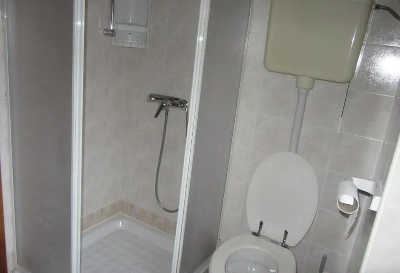 اتاق استاندارد یک نفره, Rooms Pri Lovrižu