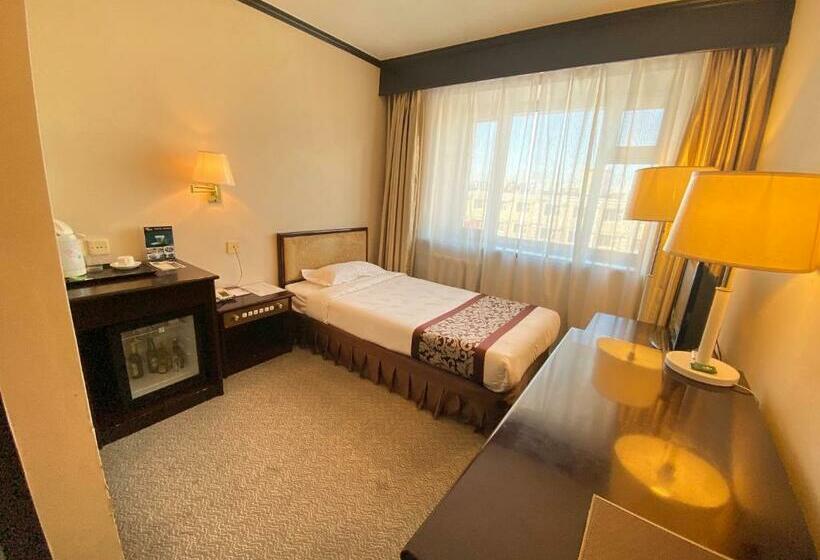 اتاق استاندارد یک تخته با سرویس بهداشتی مشترک, Flower Hotel Ulaanbaatar