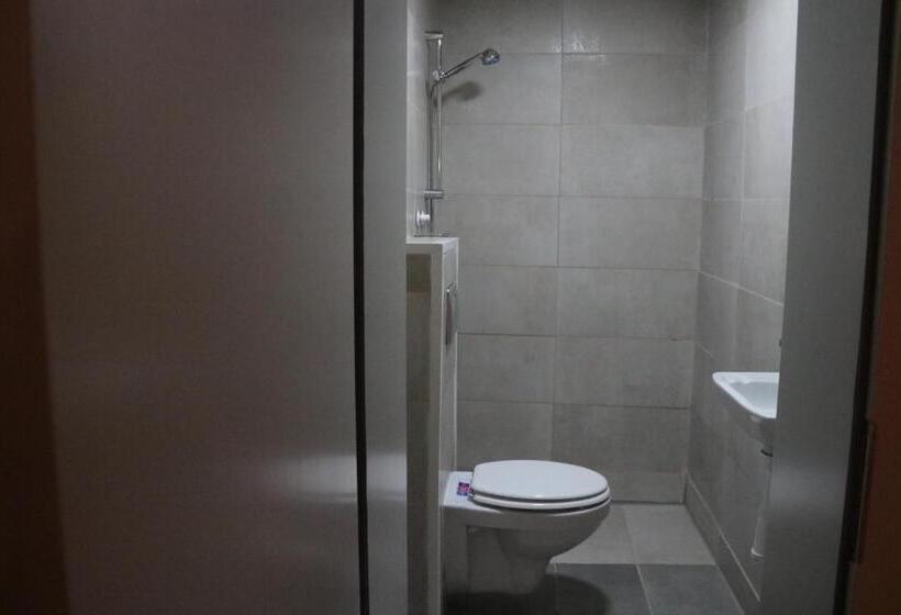 Standard room with outdoor bath, Hostel Sleeping Beauty