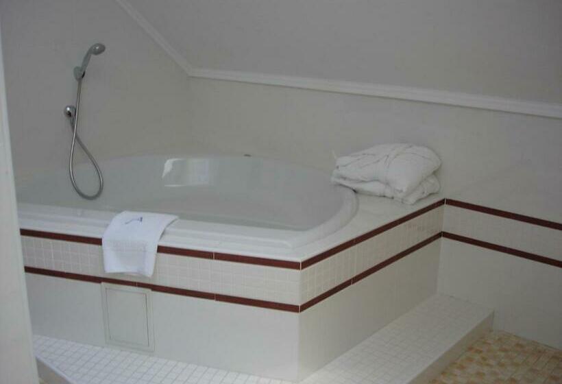 Апартаменты 1 Спальня, Amalia