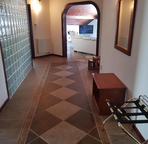 Апартаменты 1 Спальня, Amalia