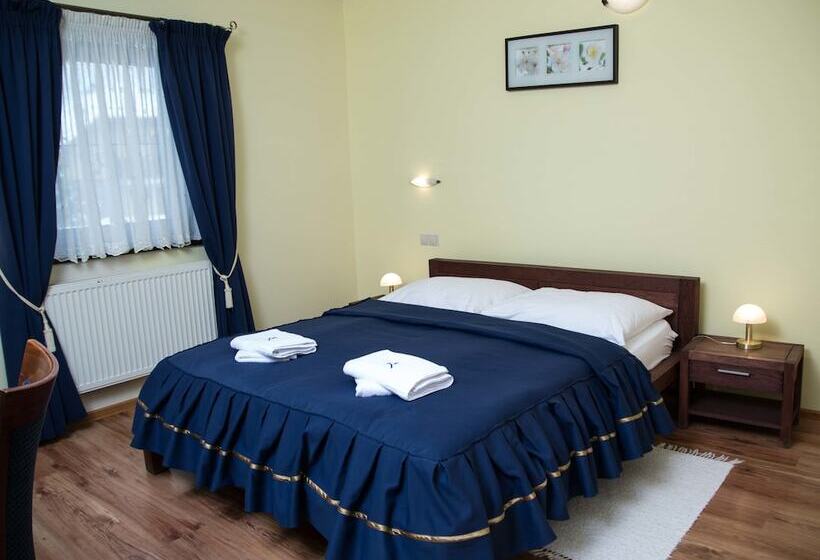 Номер Стандарт, Amalia