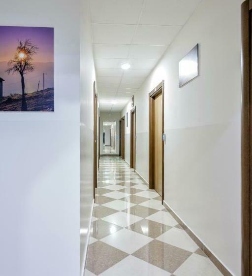 اتاق استاندارد, Green Center Gili