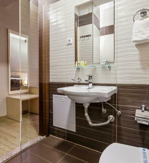 اتاق استاندارد, Green Center Gili