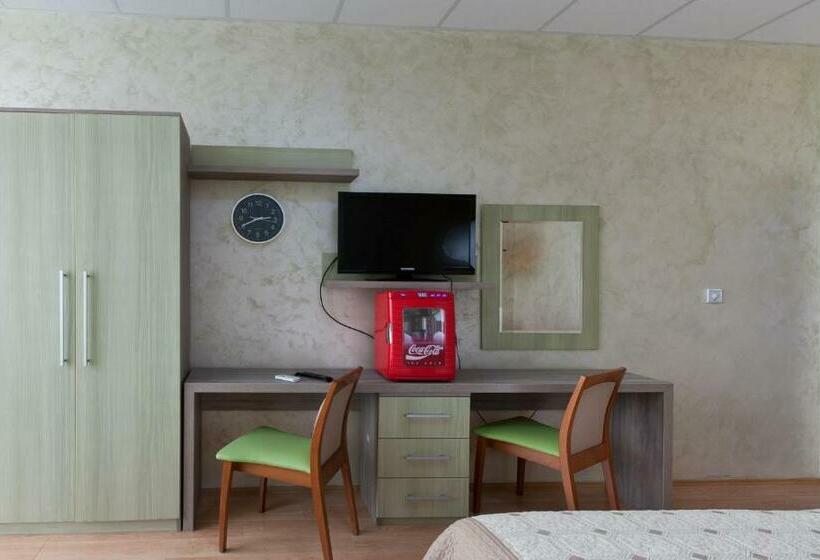 اتاق استاندارد, Green Center Gili