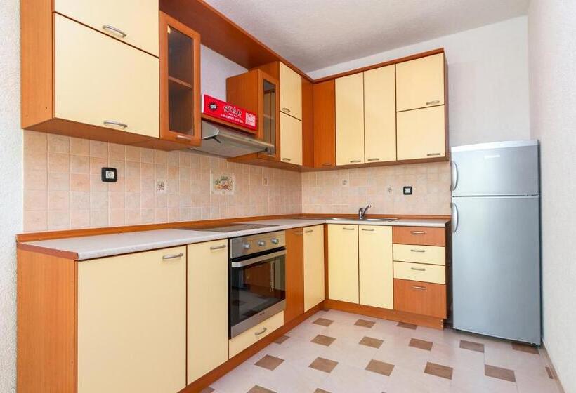 آپارتمان 1 خوابه با تراس, Green Center Gili