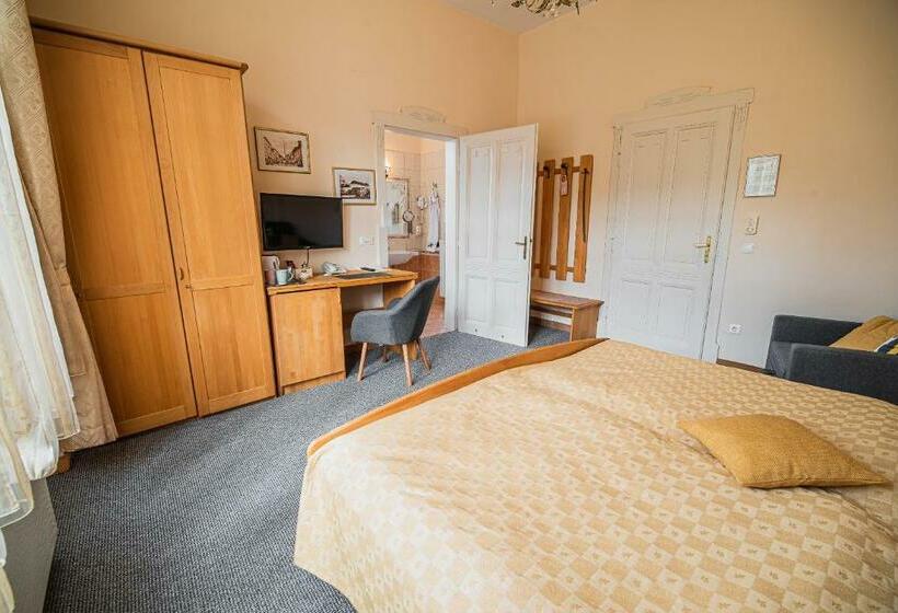 اتاق لوکس, Guest House Veronika