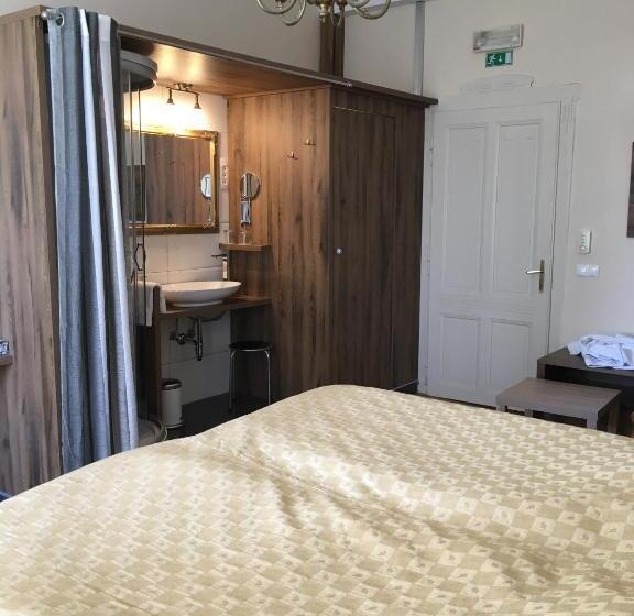 اتاق لوکس, Guest House Veronika